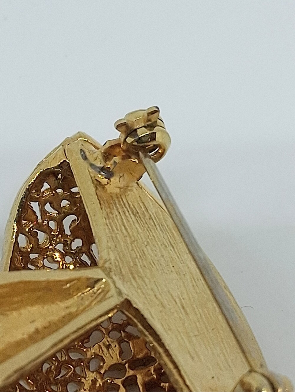 * Vintage Porcini Mushroom Gold Tone Unsigned Pin Brooch - Picture 4 of 4